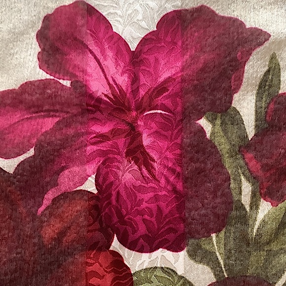 Vintage Oscar de la Renta Silk Cream White and Dark Purple Square Scarf - Picture 5 of 7